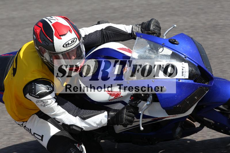 /Archiv-2022/08 17.04.2022 Speer Racing ADR/Instruktorengruppe/6